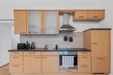 Apartment in Bregenz - Charming Classic Apartment by the Lake