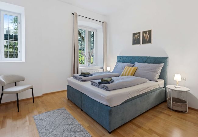 Ferienwohnung in Bregenz - Charmante Altbauwohnung am See 
