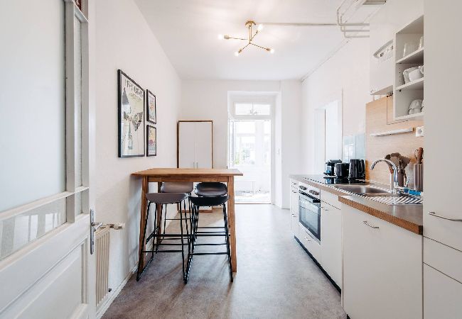 Ferienwohnung in Bregenz - Elegante Altbauwohnung am See 