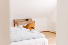 Ferienwohnung in Bregenz - Großzügige Altbauwohnung Bregenz am See