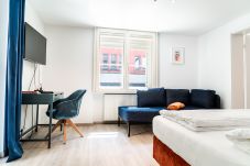 Ferienwohnung in Bregenz - VINYL7 Soul | Gemütliches Apartment mit Balkon